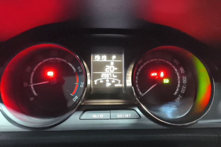Used Skoda Kamiq 2021 1.5L Automatic Comfort Edition Instrument Cluster
