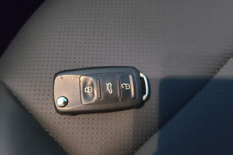 Used Skoda Kamiq 2021 1.5L Automatic Comfort Edition Interior 1