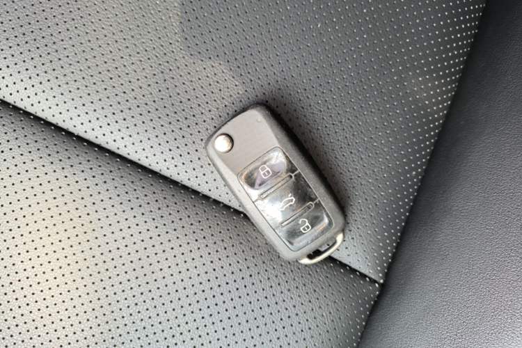 Used Skoda Kamiq 2021 1.5L Automatic Comfort Edition Interior 1