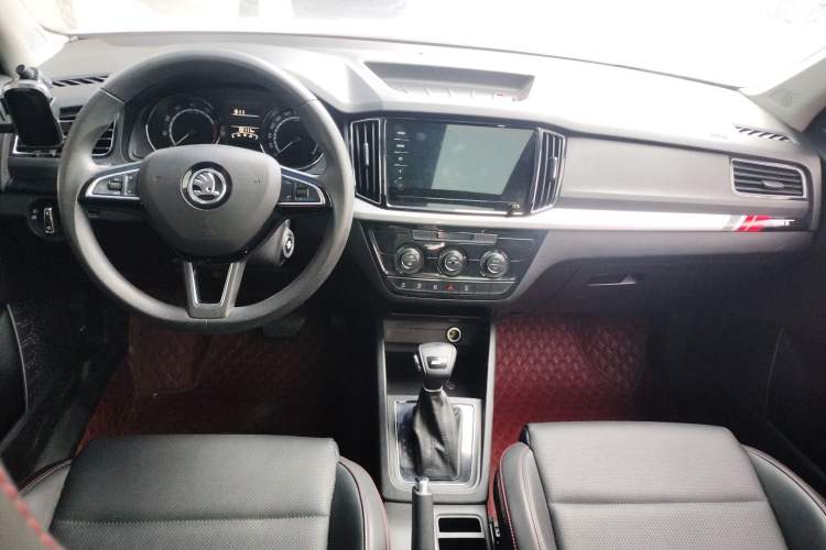 Used Skoda Kamiq 2021 GT 1.5L Automatic Flagship Edition Interior 2