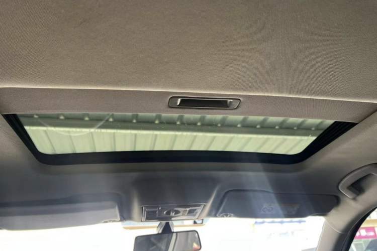 Used Skoda Kamiq 2021 1.5L Automatic Comfort Edition Interior 6