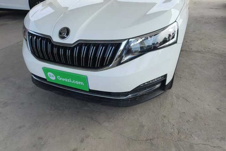 Used Skoda Kamiq 2021 1.5L Automatic Comfort Edition Left Front Headlight