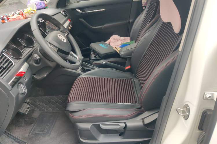 Used Skoda Kamiq 2021 GT TSI 230 DSG Flagship Edition Left Front Seat