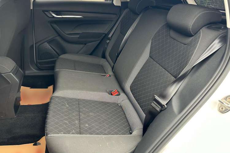 Used Skoda Kamiq 2021 1.5L Automatic Standard Edition Left Rear Seat