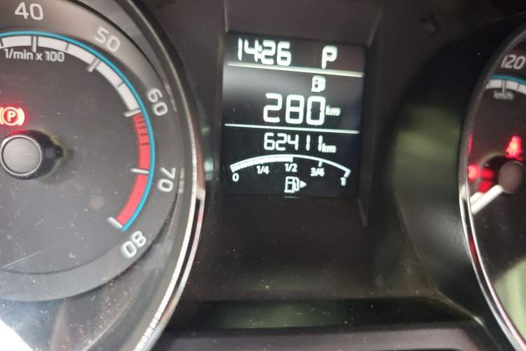 Used Skoda Kamiq 2021 1.5L Automatic Standard Edition Odometer Close Up