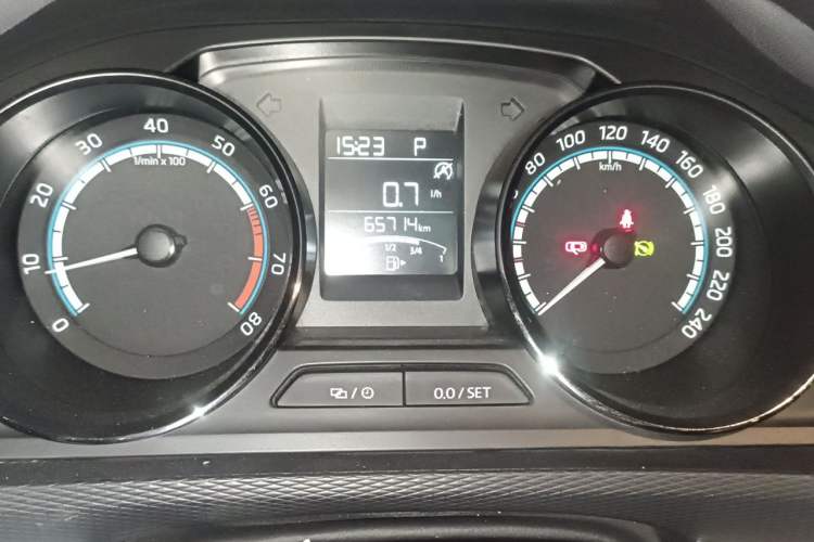 Used Skoda Kamiq 2021 GT 1.5L Automatic Flagship Edition Odometer Close Up