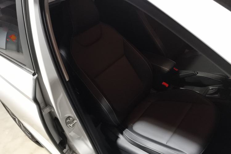 Used Skoda Kamiq 2021 1.5L Automatic Comfort Edition Right Front Seat