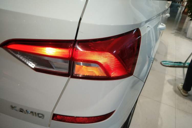 Used Skoda Kamiq 2021 1.5L Automatic Standard Edition Right Rear Taillight