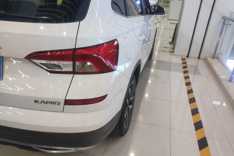 Used Skoda Kamiq 2021 1.5L Automatic Comfort Edition Right Rear Taillight