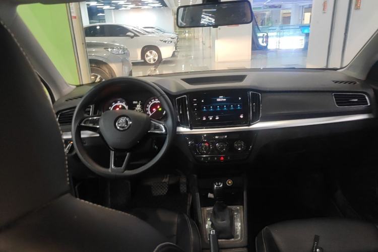 Used Skoda Kamiq 2021 1.5L Automatic Comfort Edition Steering Wheel
