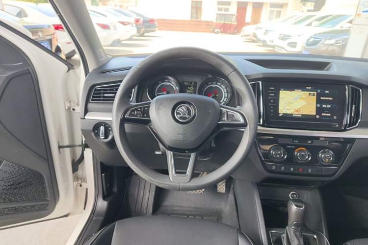 Used Skoda Kamiq 2021 1.5L Automatic Comfort Edition Steering Wheel