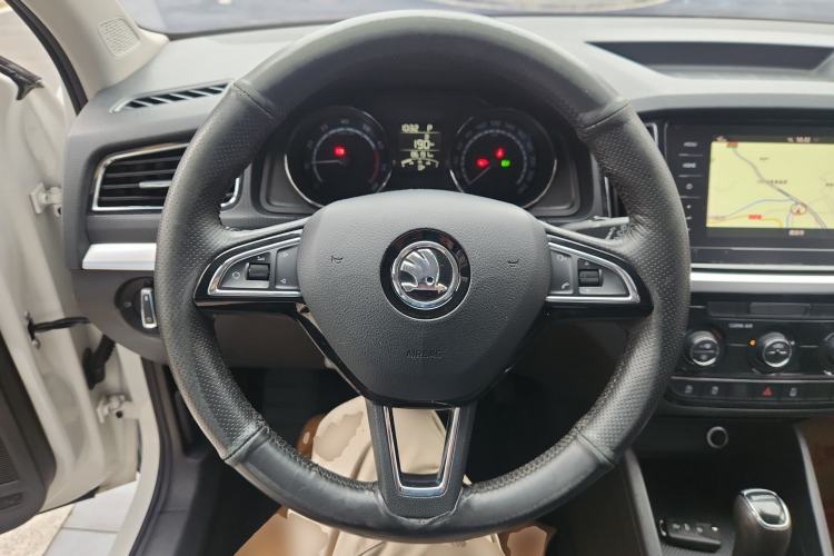 Used Skoda Kamiq 2021 1.5L Automatic Comfort Edition Steering Wheel