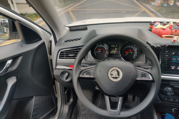 Used Skoda Kamiq 2021 GT TSI 230 DSG Flagship Edition Steering Wheel
