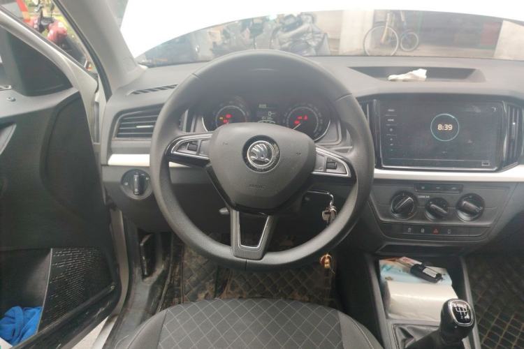 Used Skoda Kamiq 2021 1.5L Manual Standard Edition Steering Wheel
