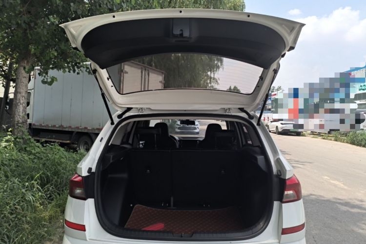 Used Skoda Kamiq 2021 1.5L Automatic Comfort Edition Trunk