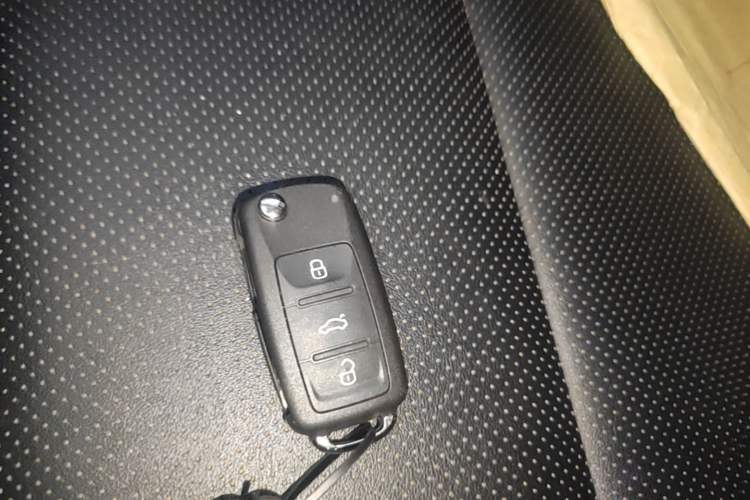 Used Skoda Kamiq 2021 1.5L Automatic Comfort Edition Vehicle Key