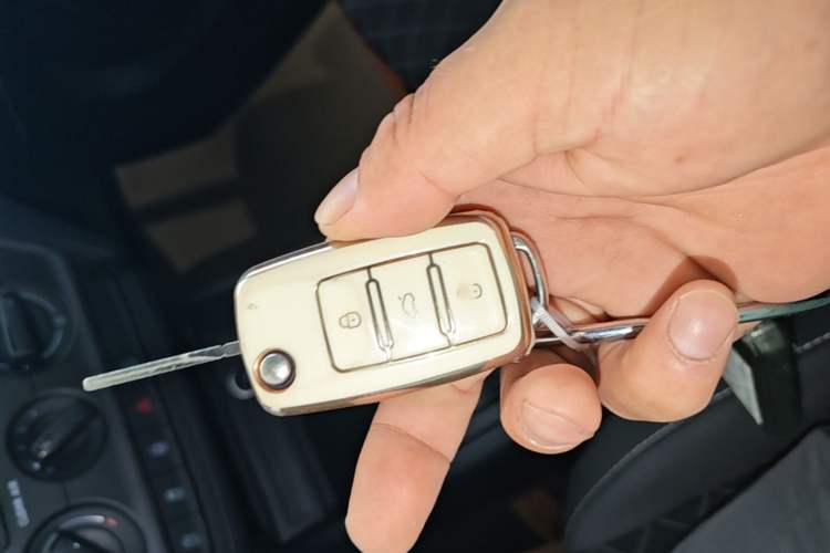 Used Skoda Kamiq 2021 1.5L Automatic Standard Edition Vehicle Key