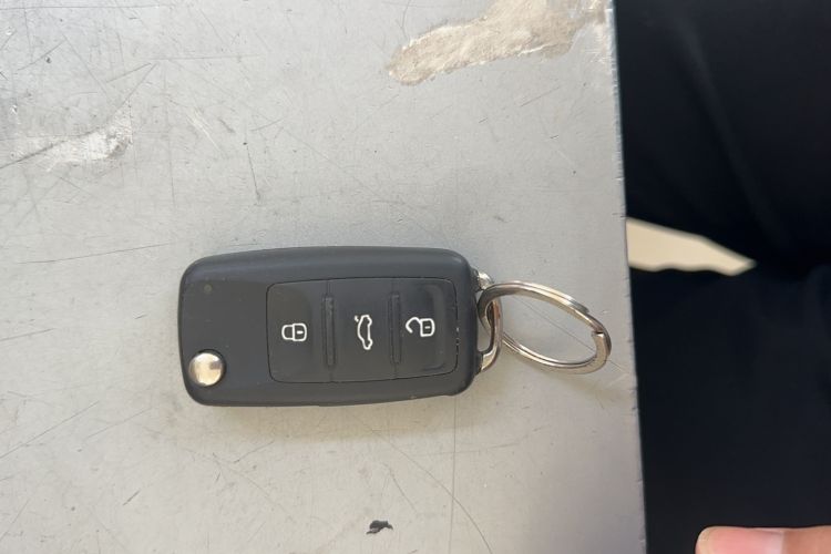 Used Skoda Kamiq 2021 1.5L Automatic Standard Edition Vehicle Key