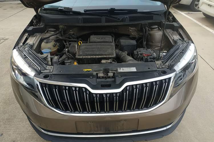 Used Skoda Kamiq 2021 1.5L Automatic Comfort Edition Engine Bay