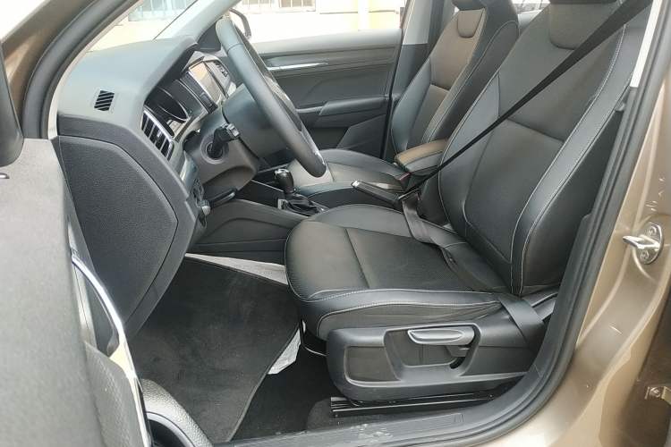 Used Skoda Kamiq 2021 1.5L Automatic Comfort Edition Left Front Seat