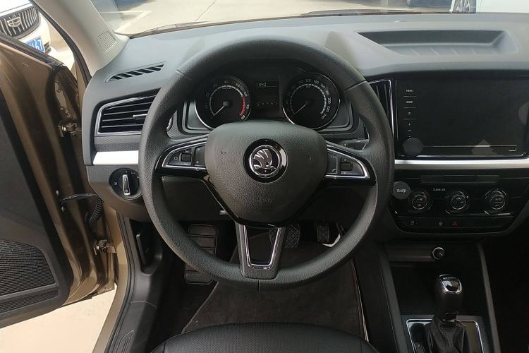Used Skoda Kamiq 2021 1.5L Automatic Comfort Edition Steering Wheel