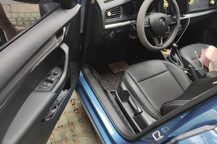 Used Skoda Kamiq 2022 1.5L Automatic Comfort Edition Driver Seat
