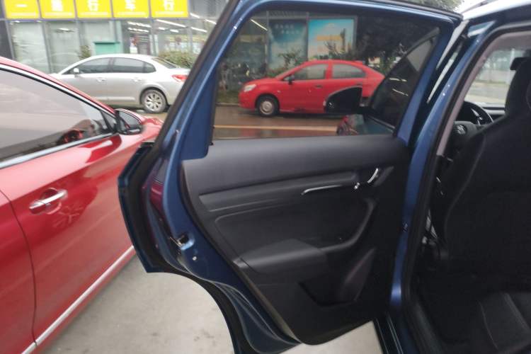 Used Skoda Kamiq 2022 1.5L Automatic Comfort Edition Left Rear Door Interior