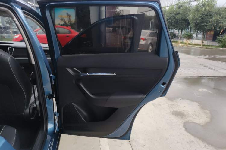 Used Skoda Kamiq 2022 1.5L Automatic Comfort Edition Right Rear Door Interior