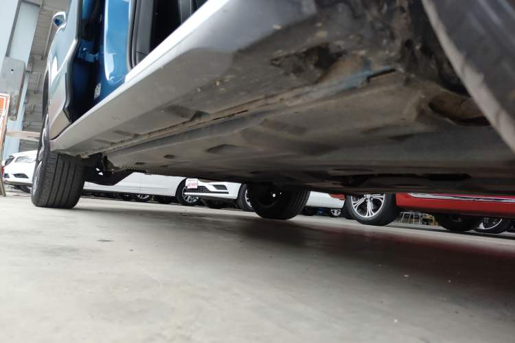 Used Skoda Kamiq 2022 1.5L Automatic Comfort Edition Right Side Sill