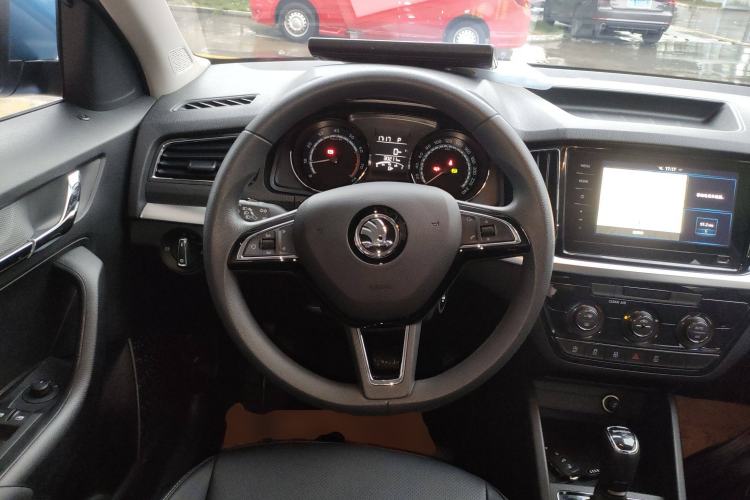 Used Skoda Kamiq 2022 1.5L Automatic Comfort Edition Steering Wheel
