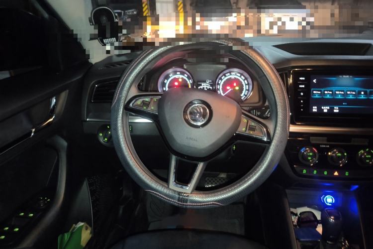 Used Skoda Kamiq 2022 1.5L Automatic Comfort Edition Steering Wheel