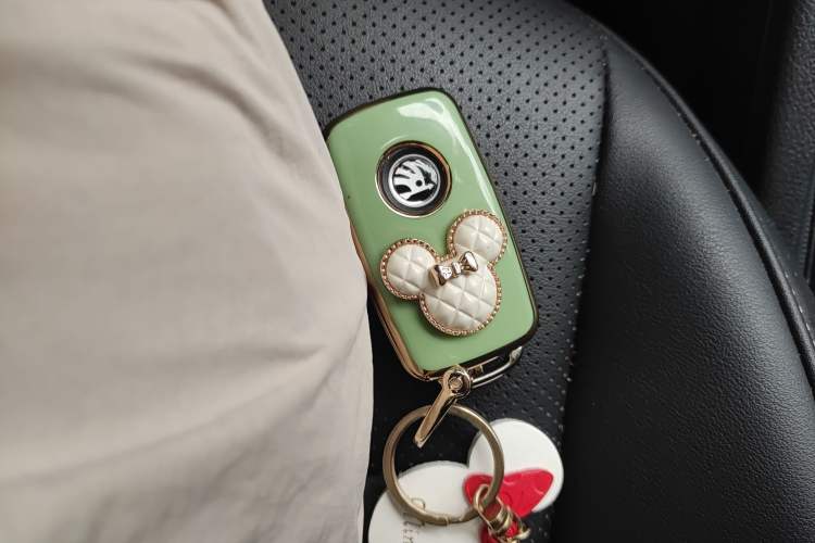Used Skoda Kamiq 2022 1.5L Automatic Comfort Edition Vehicle Key