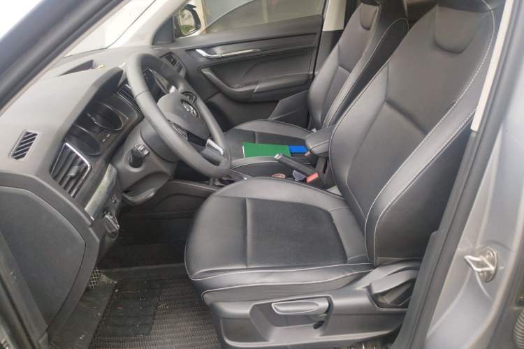 Used Skoda Kamiq 2022 1.5L Automatic Comfort Edition Left Front Seat