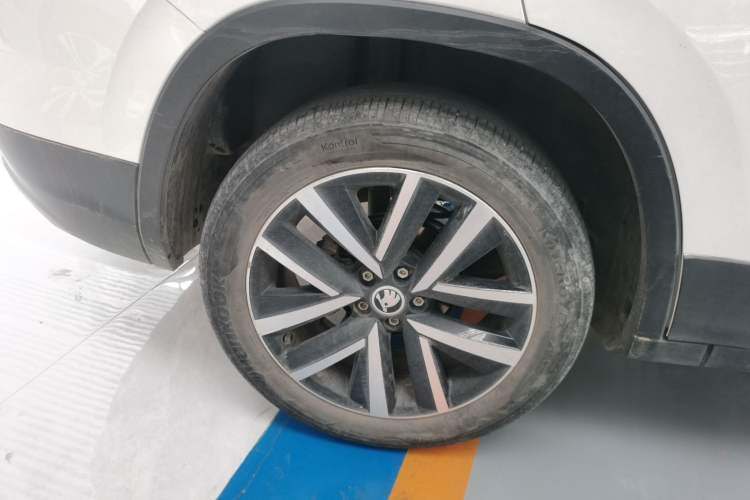 Used Skoda Kamiq 2022 1.5L Automatic Comfort Edition Exterior 5