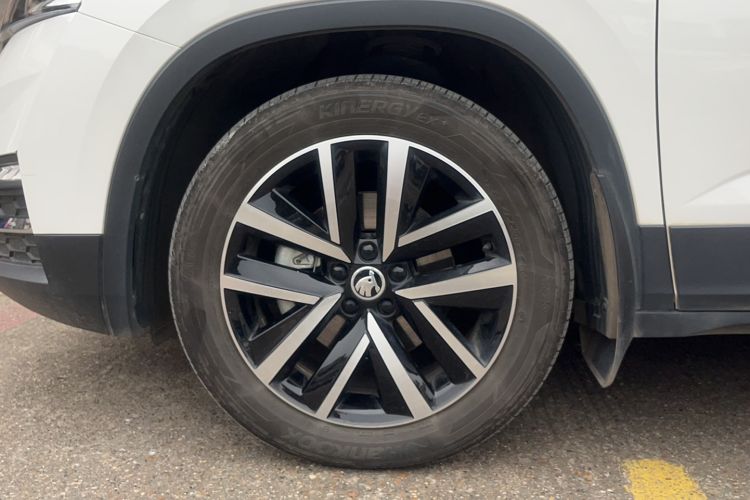 Used Skoda Kamiq 2022 1.5L Automatic Comfort Edition Exterior 9