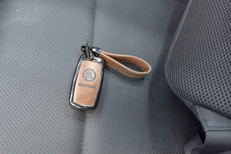 Used Skoda Kamiq 2022 GT 1.5L Automatic Deluxe Edition Interior 1