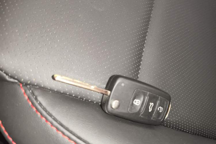 Used Skoda Kamiq 2022 GT 1.5L Automatic Deluxe Edition Interior 1