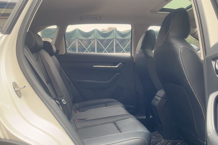 Used Skoda Kamiq 2022 1.5L Automatic Comfort Edition Interior 6