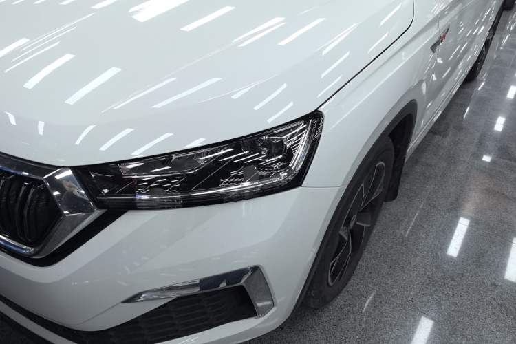 Used Skoda Kamiq 2022 GT 1.5L Automatic Deluxe Edition Left Front Headlight