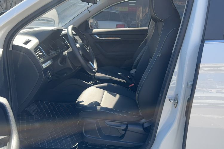 Used Skoda Kamiq 2022 1.5L Automatic Comfort Edition Left Front Seat