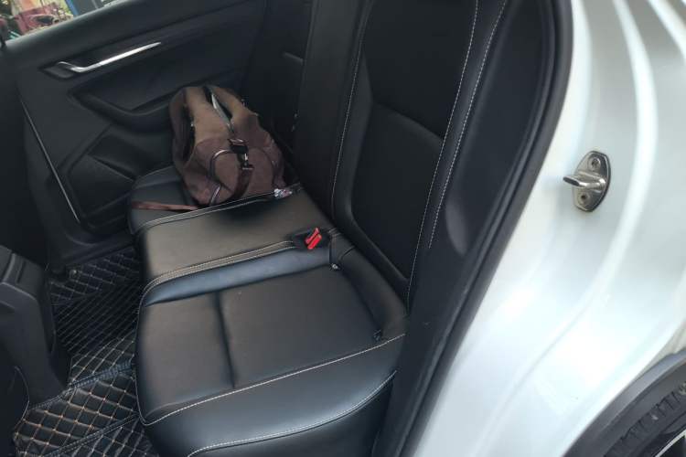 Used Skoda Kamiq 2022 1.5L Automatic Comfort Edition Left Rear Seat