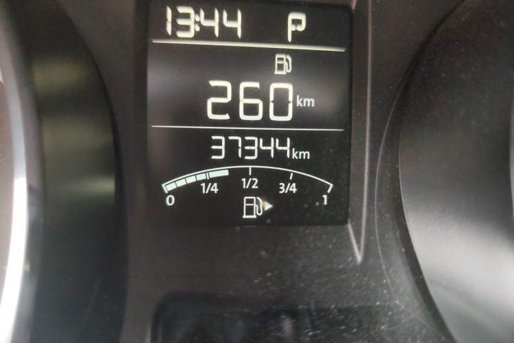 Used Skoda Kamiq 2022 1.5L Automatic Comfort Edition Odometer Close Up