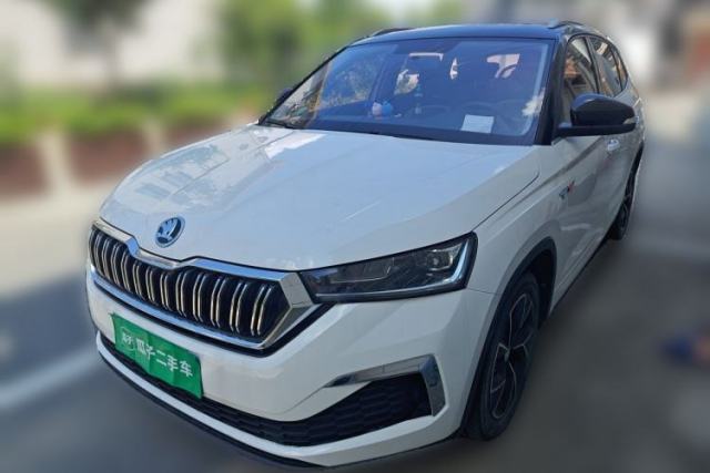 Skoda Kamiq 2022 GT 1.5L Automatic Deluxe Edition usado