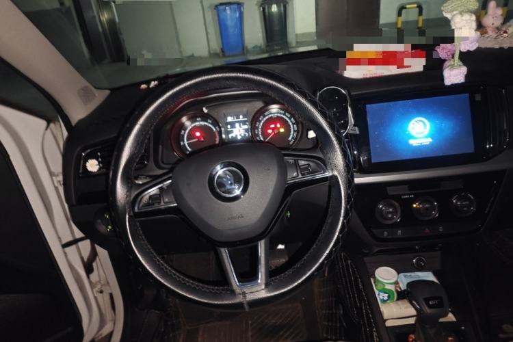 Used Skoda Kamiq 2022 GT 1.5L Automatic Deluxe Edition Steering Wheel