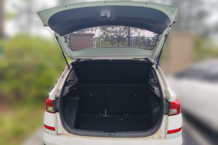 Used Skoda Kamiq 2022 1.5L Automatic Comfort Edition Trunk