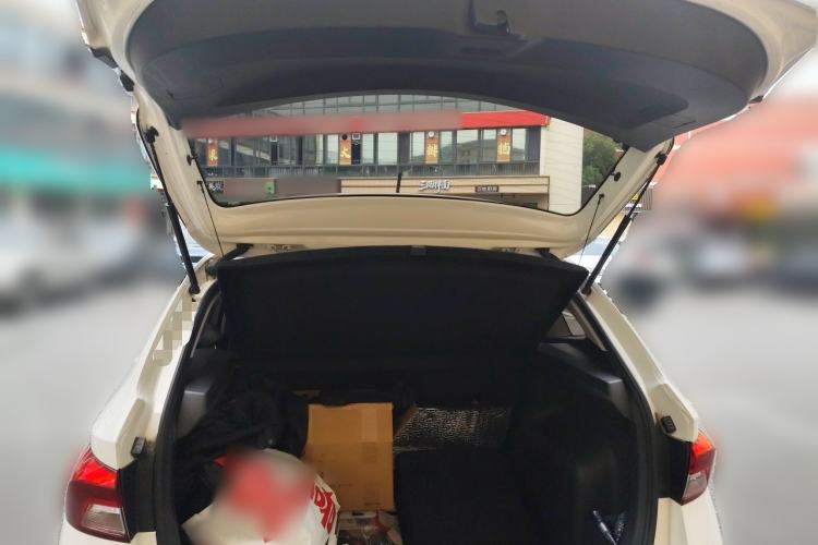 Used Skoda Kamiq 2022 1.5L Automatic Comfort Edition Trunk