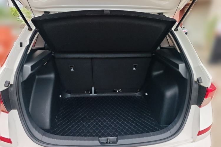 Used Skoda Kamiq 2022 1.5L Automatic Comfort Edition Trunk