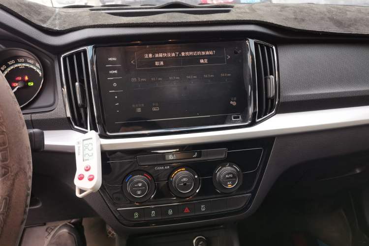 Used Skoda Kamiq 2022 GT 1.5L Automatic Deluxe Edition Audio And AC Panel
