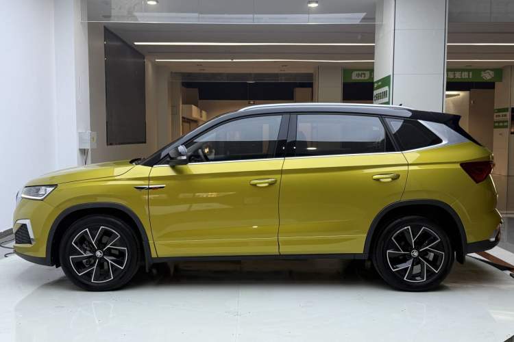 Used Skoda Kamiq 2022 GT 1.5L Automatic Deluxe Edition Exterior 3