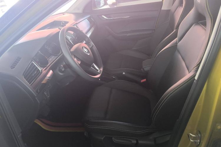 Used Skoda Kamiq 2022 GT 1.5L Automatic Deluxe Edition Left Front Seat